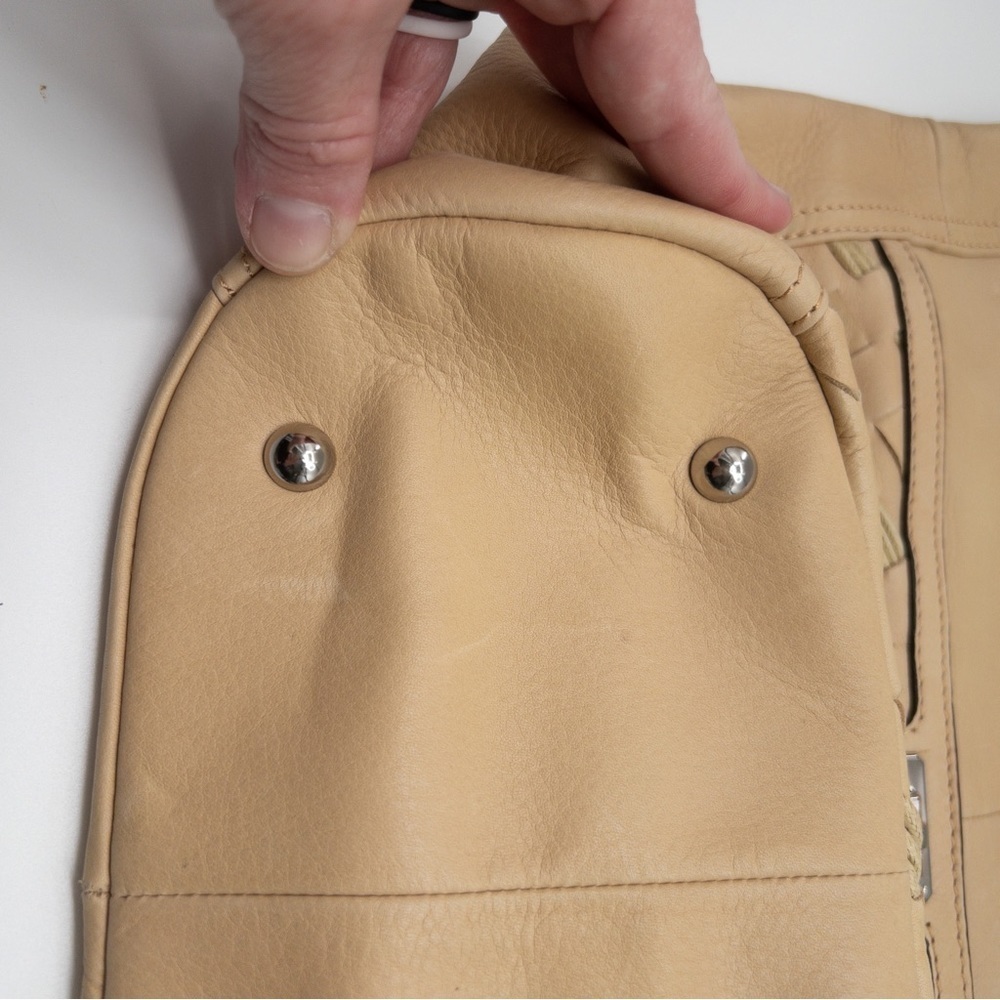 B Makowsky Glove Maisie Leather Hobo Bag with Woven Detail Basketweave Light Tan - Picture 8 of 15
